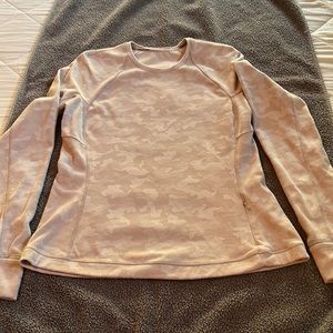 Lululemon Rulu Run Log Sleeve shirt, size 12 pink camo